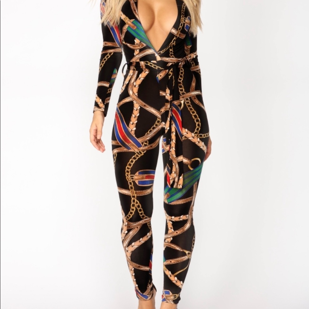 Chain print jumpsuit long sleeve size medium